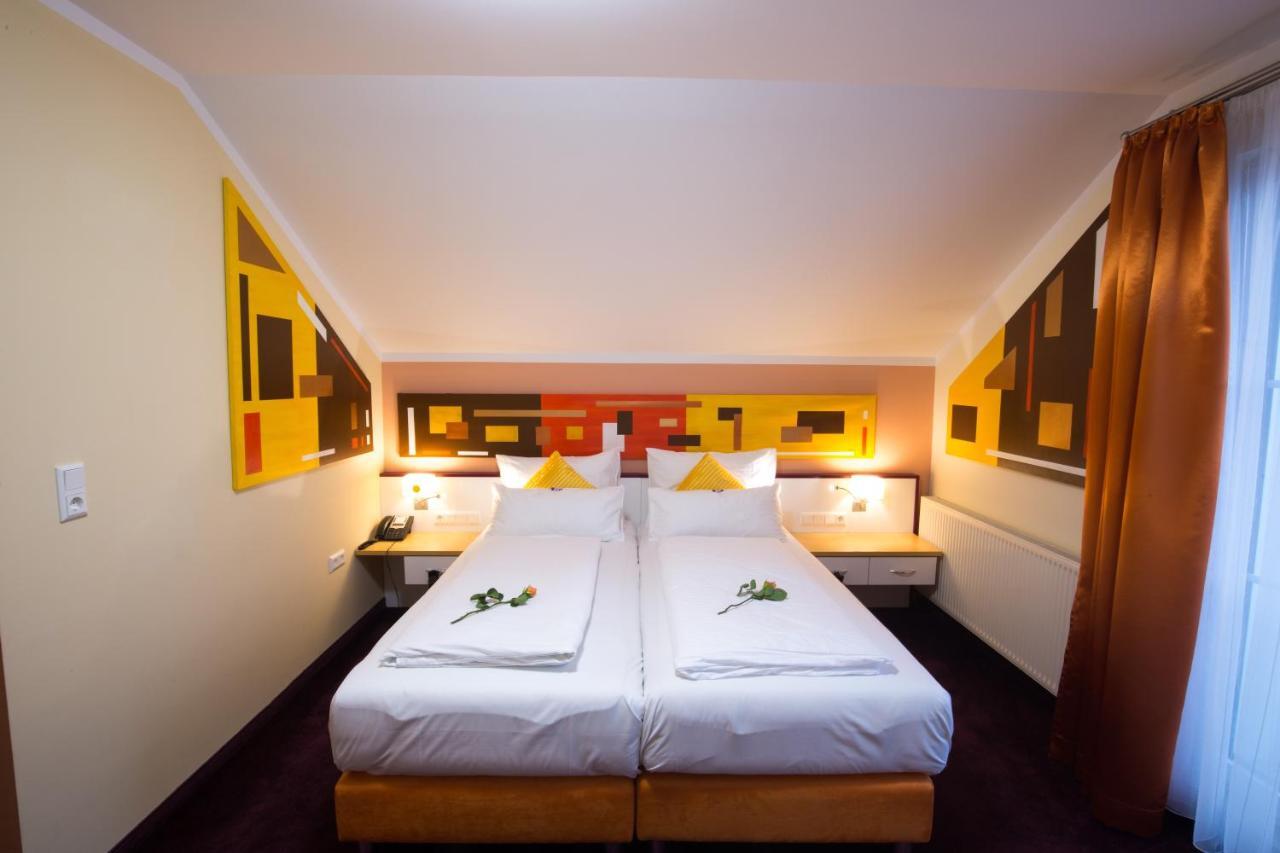 Hotel Residenz Hoessinger Karlstetten Εξωτερικό φωτογραφία